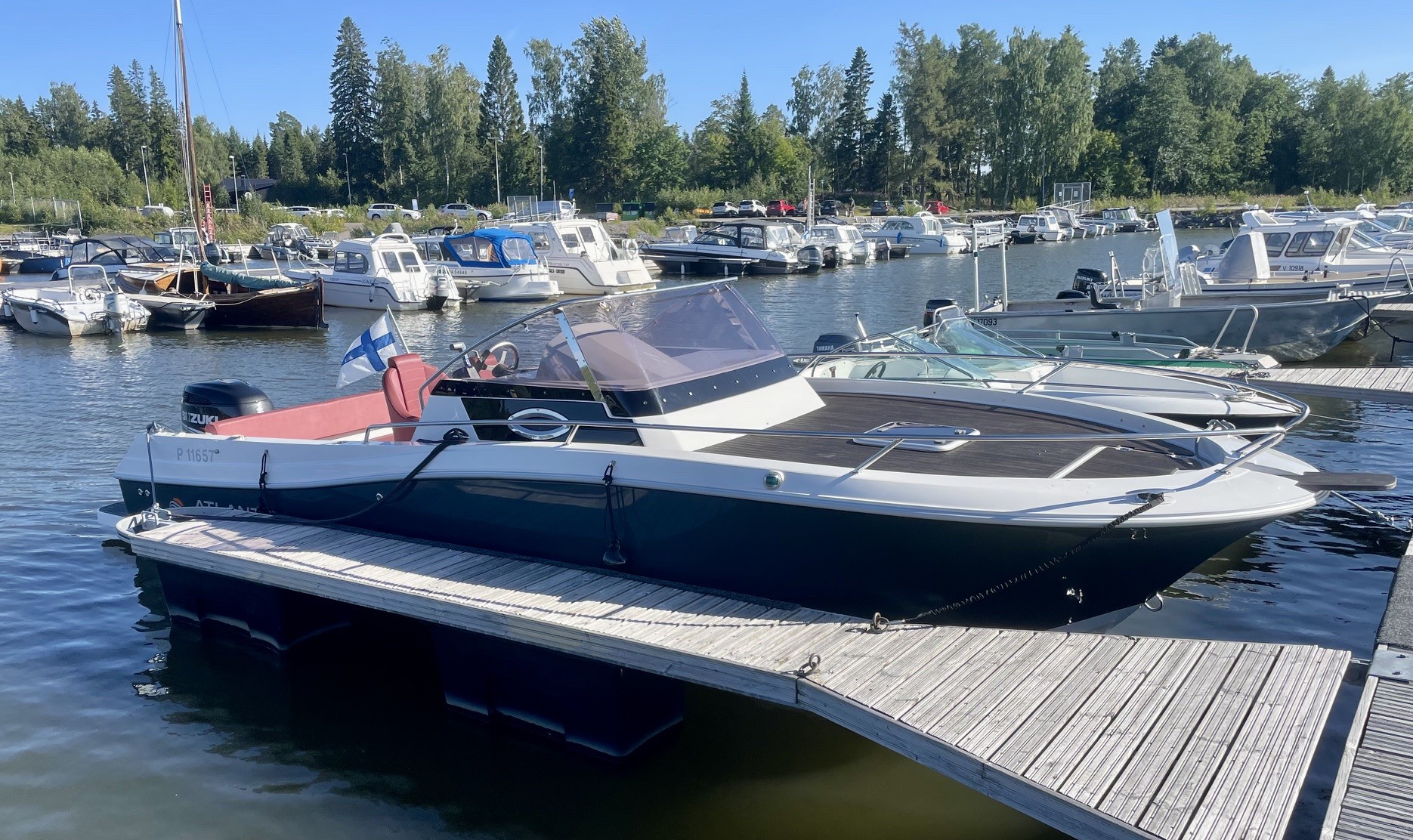 Atlantic Sun Cruiser 730 + Suzuki DF225 -14 - Bild 2